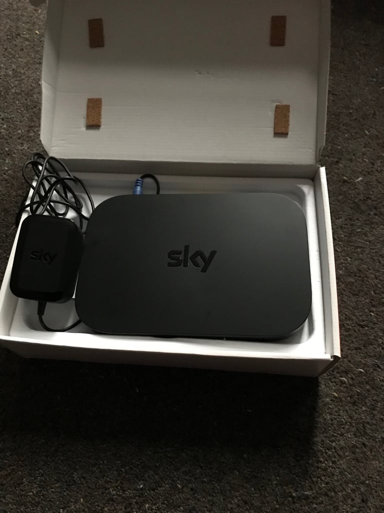 image for Sky Hub Wireless Internet Router
