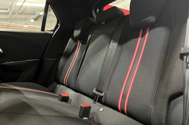 2025 Vauxhall Corsa 50kWh Yes Hatchback 5dr Electric Auto (136 ps) Hatchback Electric Automatic