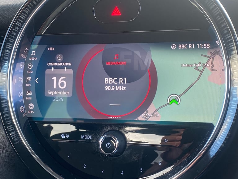 2021 MINI Hatch 1.5 Cooper Classic Auto 3dr - Apple CarPlay &amp; Sat Nav &amp; Cruise Control HA...