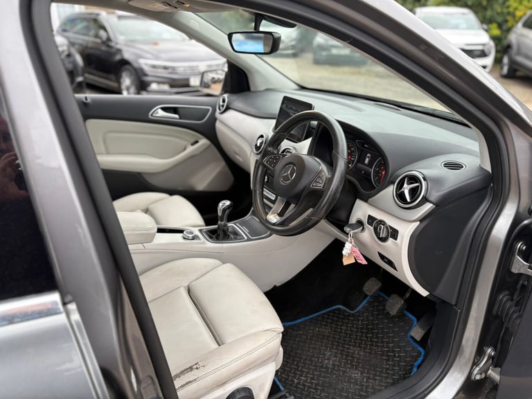 2016 Mercedes-Benz B-Class B180d Sport Executive 5dr MPV Diesel Manual