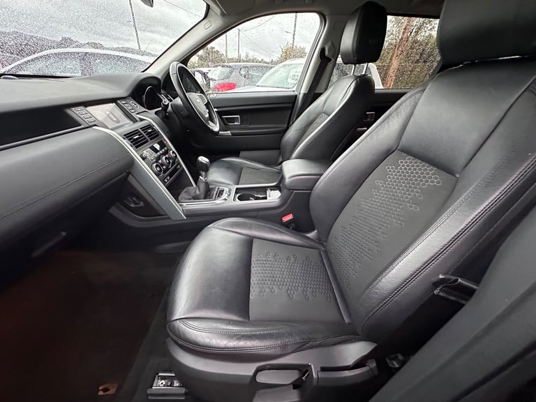 2018 Land Rover Discovery Sport 2.0 eD4 SE Tech SUV 5dr Diesel Manual Euro 6