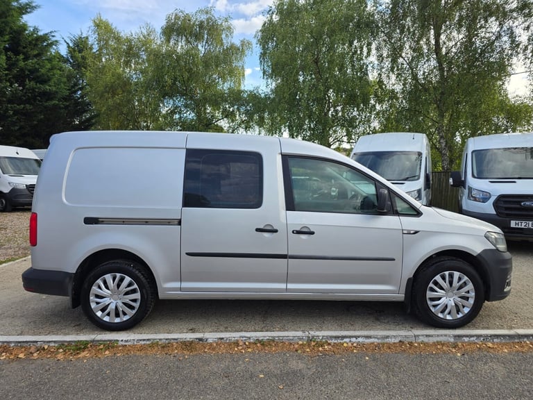2019 Volkswagen Caddy Maxi 2.0 TDI 102PS Kombi CREW Van (AIRCON) WINDOW VAN Diesel Manual