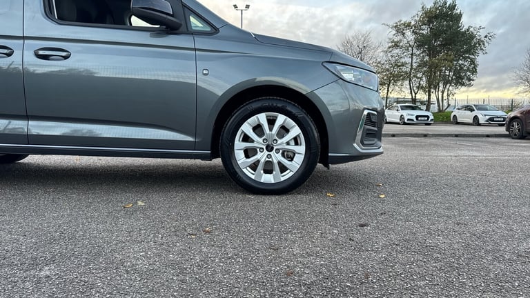 2025 Ford Transit Connect 1.5 EcoBoost PHEV 150 Limited Van Auto PANEL VAN PETROL/ELECTRIC Automatic