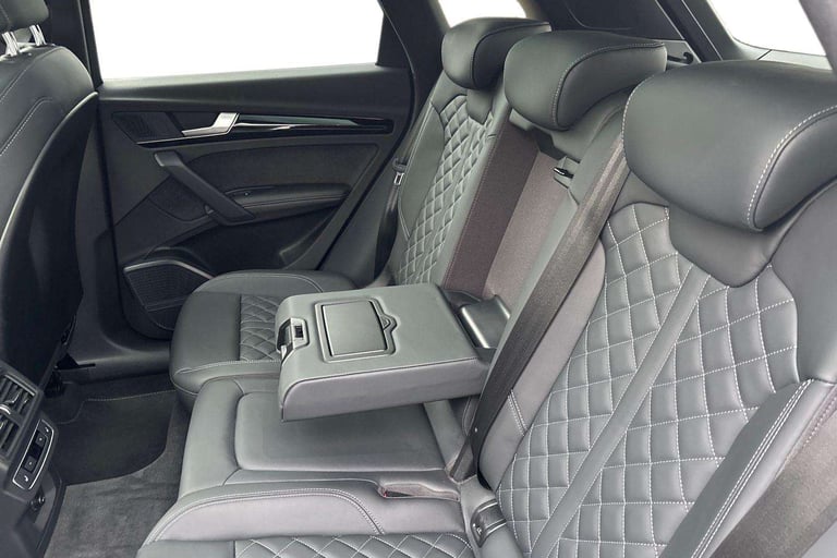 2022 Audi Q5 40 TDI Quattro Vorsprung 5dr S Tronic Saloon DIESEL Automatic