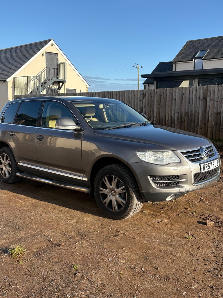 image for Volkswagen, TOUAREG, Estate, 2007, Semi-Auto, 2967 (cc), 5 doors