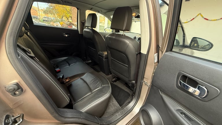 Nissan, QASHQAI, Hatchback, 2013, Manual, 1461 (cc), 5 doors