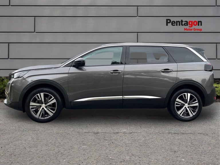  Peugeot 5008 SUV 1.2 Puretech Allure Premium  Plus Suv 5dr Petrol Manual Euro