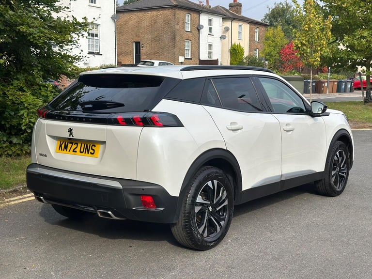 2022 Peugeot 2008 1.2 PureTech Allure Premium + EAT Euro 6 (s/s) 5dr HATCHBACK Petrol Automatic