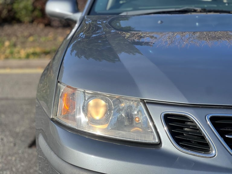 Saab 9-3 2.0T Vector 4dr Petrol Manual - Image 32