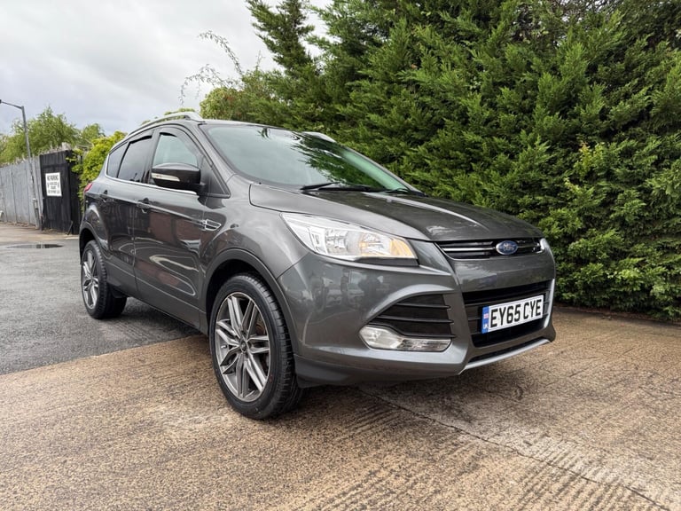 image for 2015 Ford Kuga 2.0 TDCi Titanium Powershift AWD Euro 6 (s/s) 5dr HATCHBACK Diesel Automatic