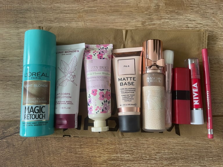 image for Cosmetics and Make Up Bundle