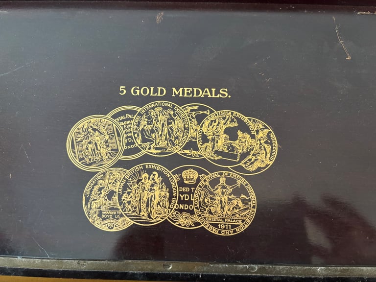 Boyd London Piano Upright