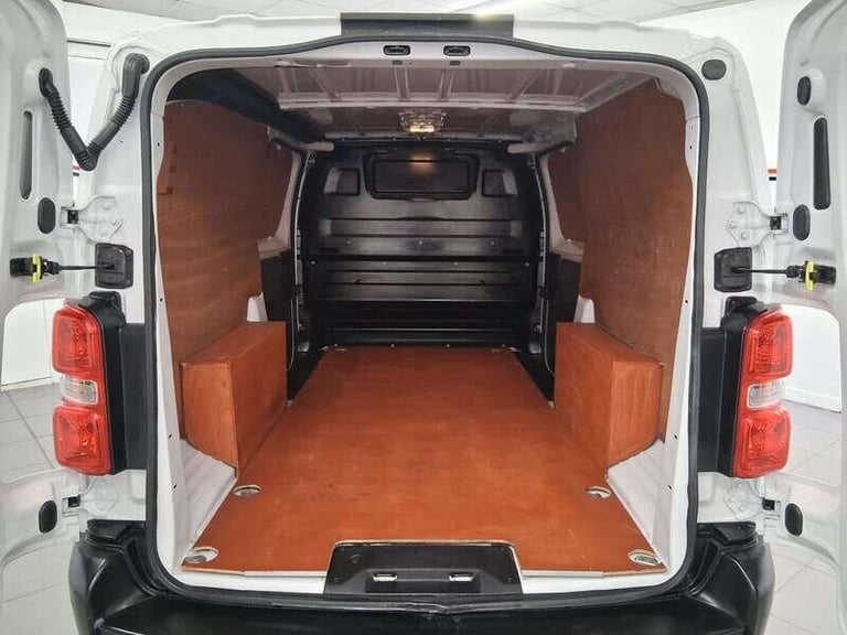 2022 Vauxhall Vivaro 1.5 Turbo D 2900 Dynamic Panel Van 6dr Diesel Manual L2 H1 Euro 6 (s/s) (10 ...