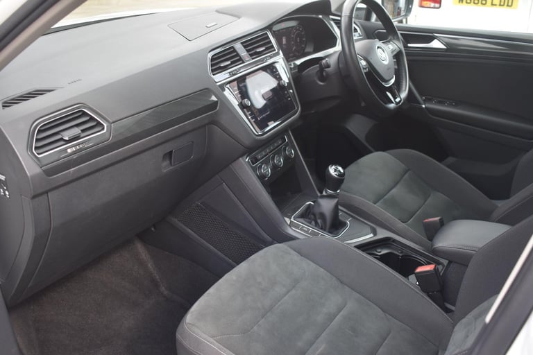 2017 Volkswagen Tiguan 2.0 TDI SEL Euro 6 (s/s) 5dr ESTATE Diesel Manual