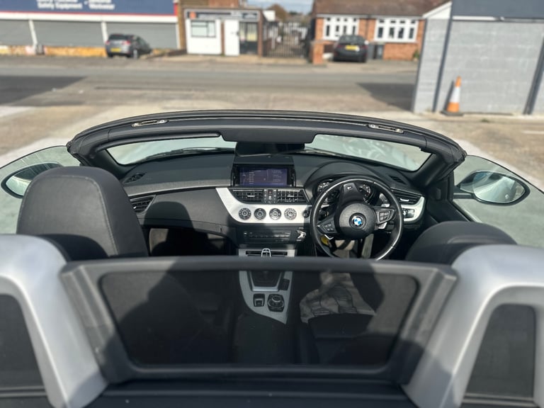 BMW, Z4, Convertible, 2017, Semi-Auto, 1997 (cc), 2 doors