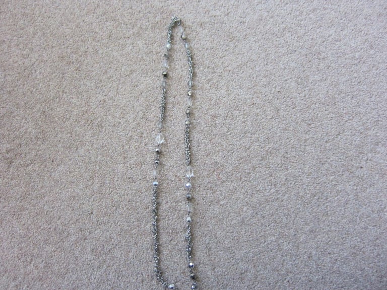 image for Oasis Long Beaded Clear and Silver with Silver Rings Necklace - One Size