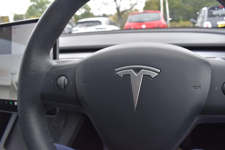 2021 Tesla Model 3 Standard Range Plus Auto RWD 4dr SALOON Electric Automatic