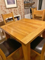 Solid Oak thick chunky dining table with 4 chairs
