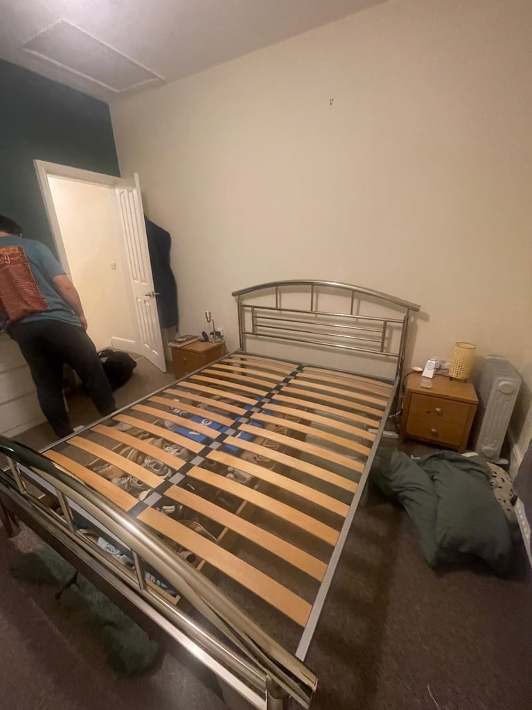 King size metal bed frame 