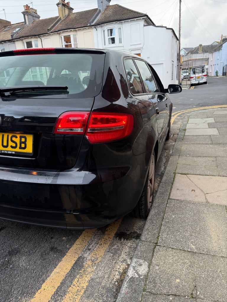 Audi, A3, Hatchback, 2010, Manual, 1595 (cc), 5 doors