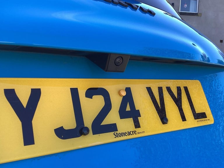 2024 Abarth 500 42kWh Scorpionissima Auto 3dr HATCHBACK Electric Automatic