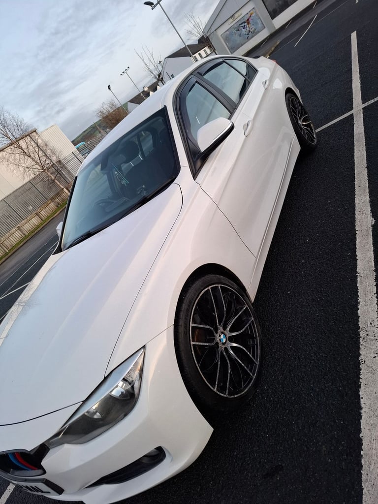 BMW, 3 SERIES, Saloon, 2012, Manual, 1995 (cc), 4 doors