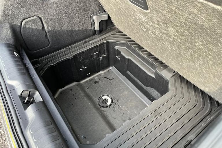 2022 Ford Puma 1.0 EcoBoost Hybrid mHEV ST-Line 5dr Manual Hatchback Petrol Manual