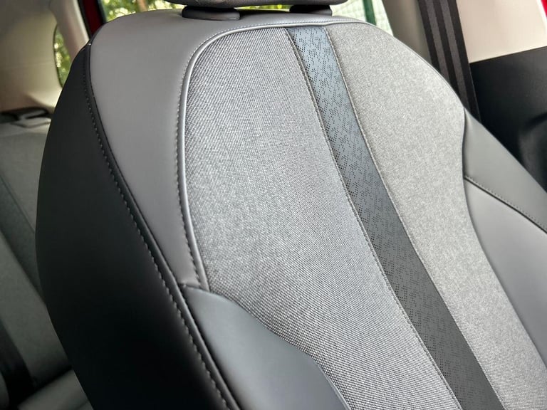 2025 MG MG S5 64kWh Trophy Long Range SUV 5dr Electric Auto (231 ps) SUV ELECTRIC Automatic