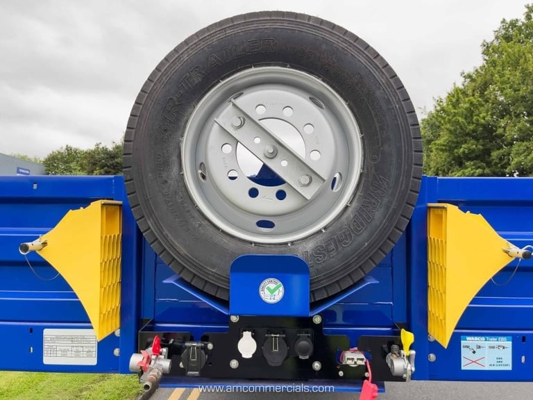 KASSBOHRER 3 AXLE EXTENDABLE LOW LOADER 52,800KG 