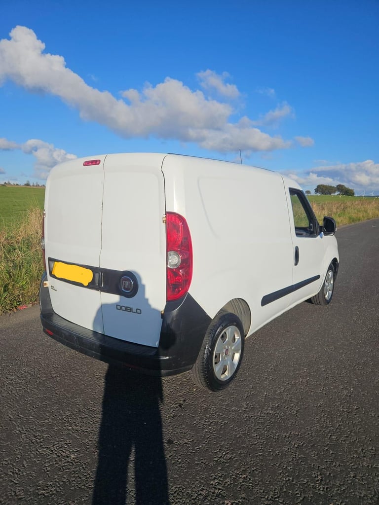 2013/ fiat doblo 1.3 Multijet 16v Diesel sim berlingo connect partner caddy kangoo combo