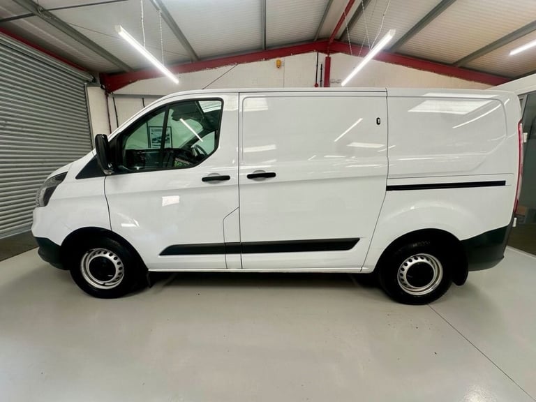 2021 21 FORD TRANSIT CUSTOM 2.0 300 ECOBLUE LEADER L1 SWB 130 BHP * 25,235 * AIR
