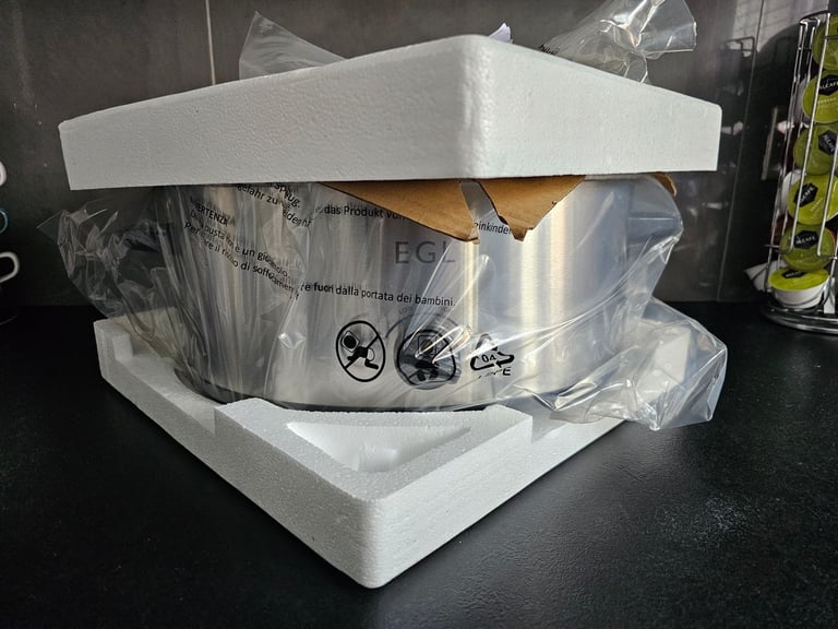 Slow Cooker brand new in box