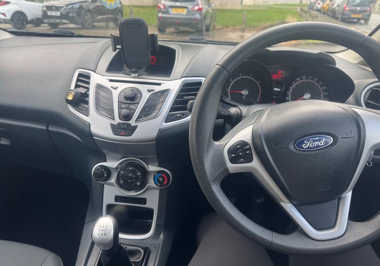 Ford, FIESTA, Hatchback, 2011, Manual, 1242 (cc), 5 doors