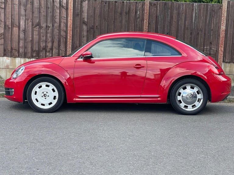 2014 Volkswagen Beetle 1.6 TDI BlueMotion Tech Design Euro 5 (s/s) 3dr HATCHBACK Diesel Manual