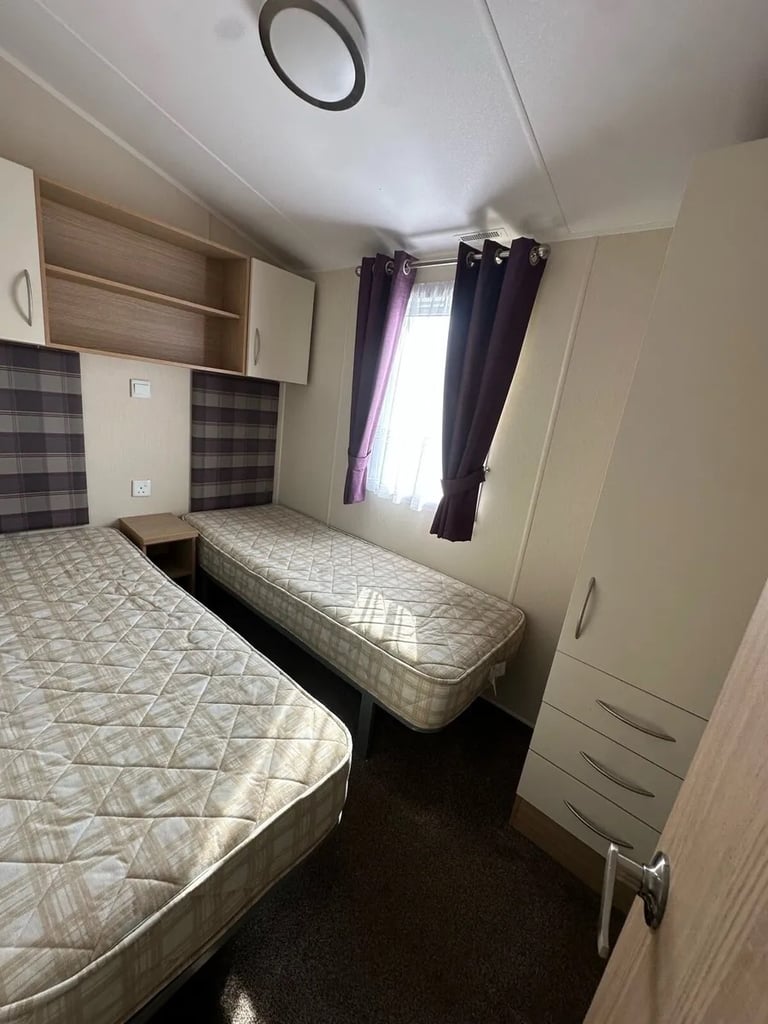Stunning static caravan - Own by repaying per month! Useable 10 months per year