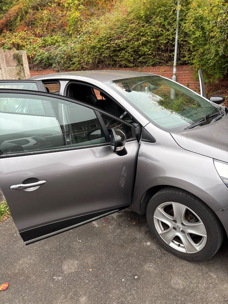 image for Renault, CLIO, Hatchback, 2016, Manual, 1461 (cc), 5 doors