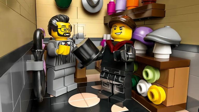 NEW SEALED LEGO ICONS TUDOR CORNER MINIATURE HOUSE SET 10350