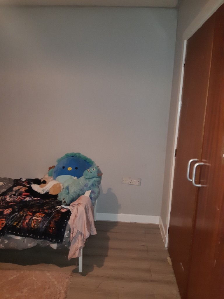3 bedroom self contained flat no garden