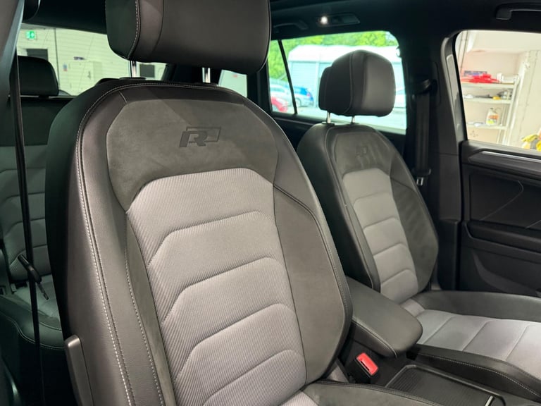 2020 Volkswagen Tiguan 2.0 TDI R-Line Tech SUV 5dr Diesel DSG Euro 6 (s/s) (150 ps) ESTATE Diesel...