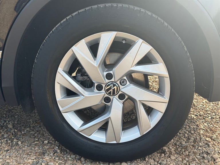 2021 Volkswagen Tiguan 1.5 TSI Life SUV 5dr Petrol Manual Euro 6 (s/s) (150 ps) SUV Petrol Manual