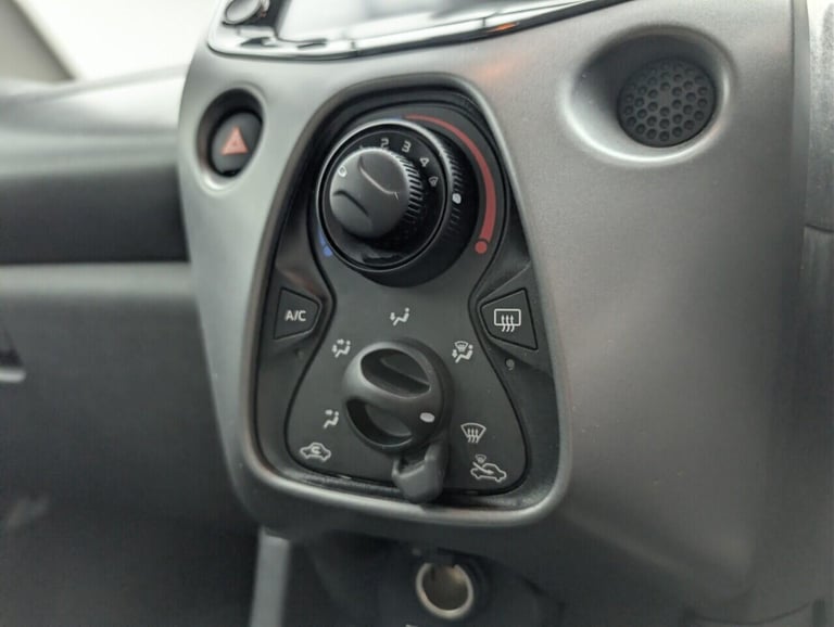 2021 Toyota AYGO 1.0 VVT-i x-play Hatchback 5dr Petrol Manual Euro 6 (s/s) (71 ps) - APPLE C HATC...