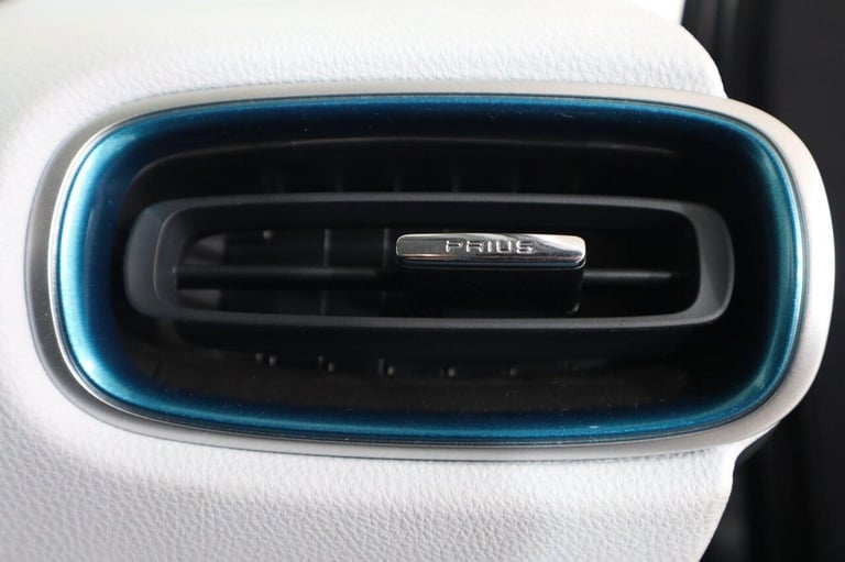 2022 Toyota Prius 1.8 VVT-h Excel CVT Euro 6 (s/s) 5dr (15in Alloy) Hatchback PETROL/ELECTRIC Aut...