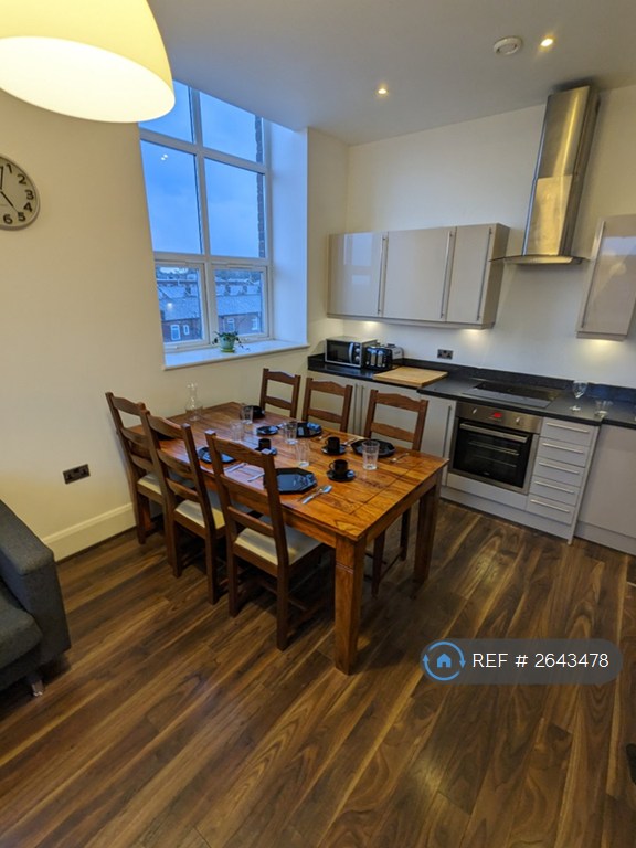 2 bedroom flat in Atlas Mill, Bolton, BL1 (2 bed) (#2643478)