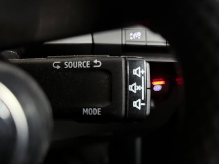 2024 Renault Megane E Tech 60kWh techno+ Auto 5dr (optimum charge) HATCHBACK Electric Automatic