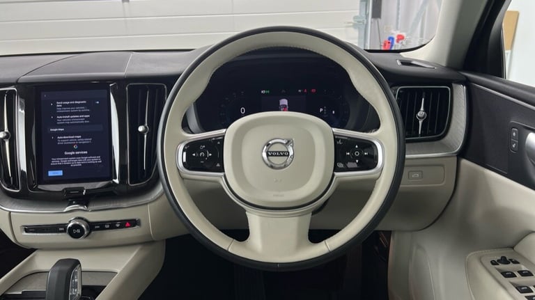 2023 Volvo XC60 Core, B5 AWD Mild hybrid, Petrol Estate Petrol Automatic