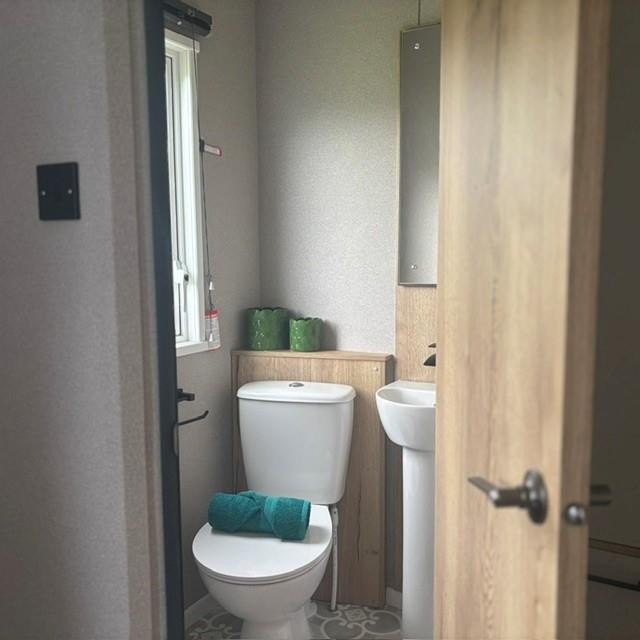 BRAND NEW STATIC CARAVAN FOR SALE AT BROADLAND SANDS HOLIDAY PARK 