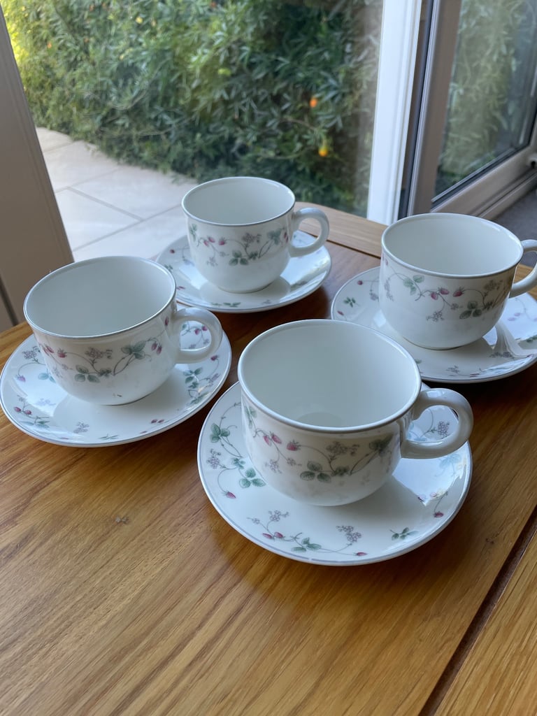 image for Royal Doulton Cups and Saucers Strawberry Fayre