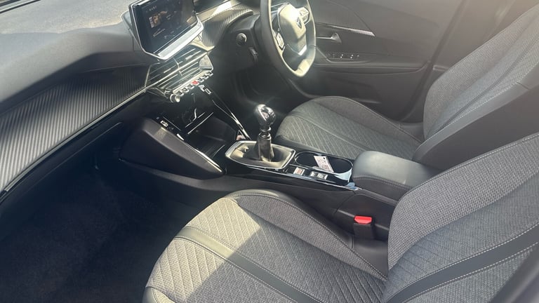 2024 Peugeot 2008 1.2 PureTech Allure SUV 5dr Petrol Manual Euro 6 (s/s) (130 ps) SUV Petrol Manual