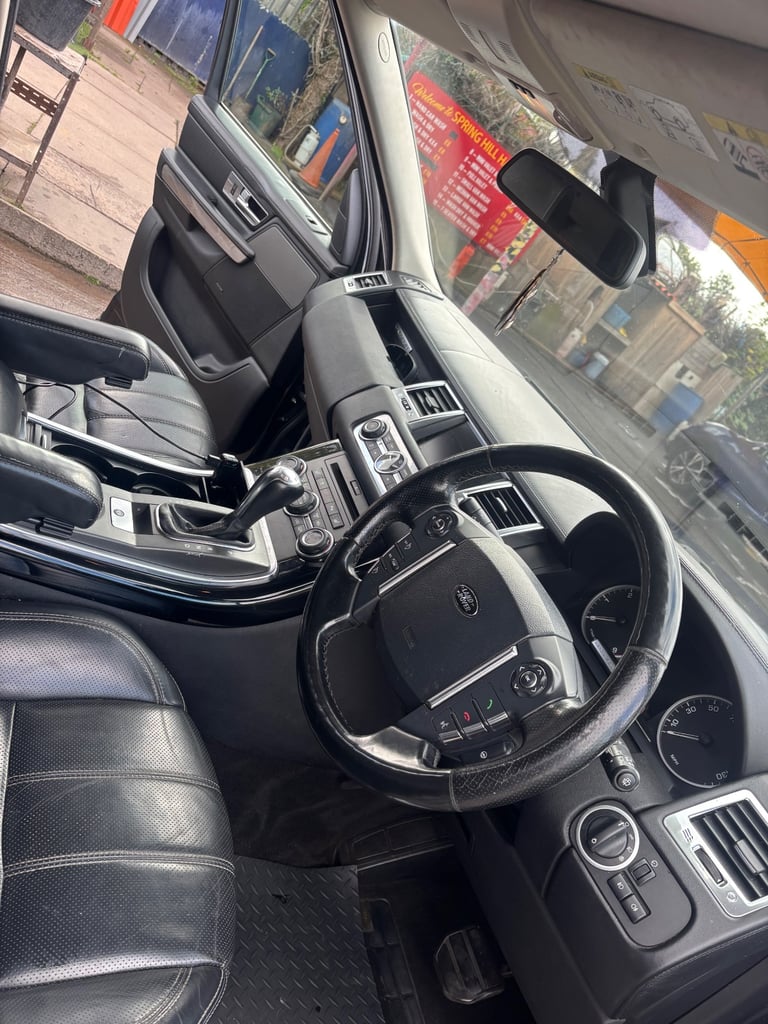 Range Rover sport 2011 facelift 107k