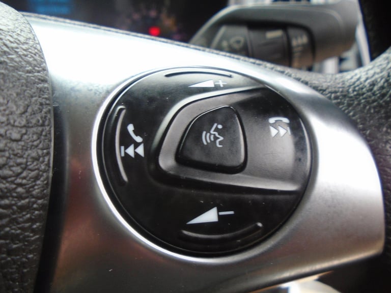 2017 Ford Transit Connect 1.5 TDCi 210 Trend L2 H1 5dr PANEL VAN Diesel Manual